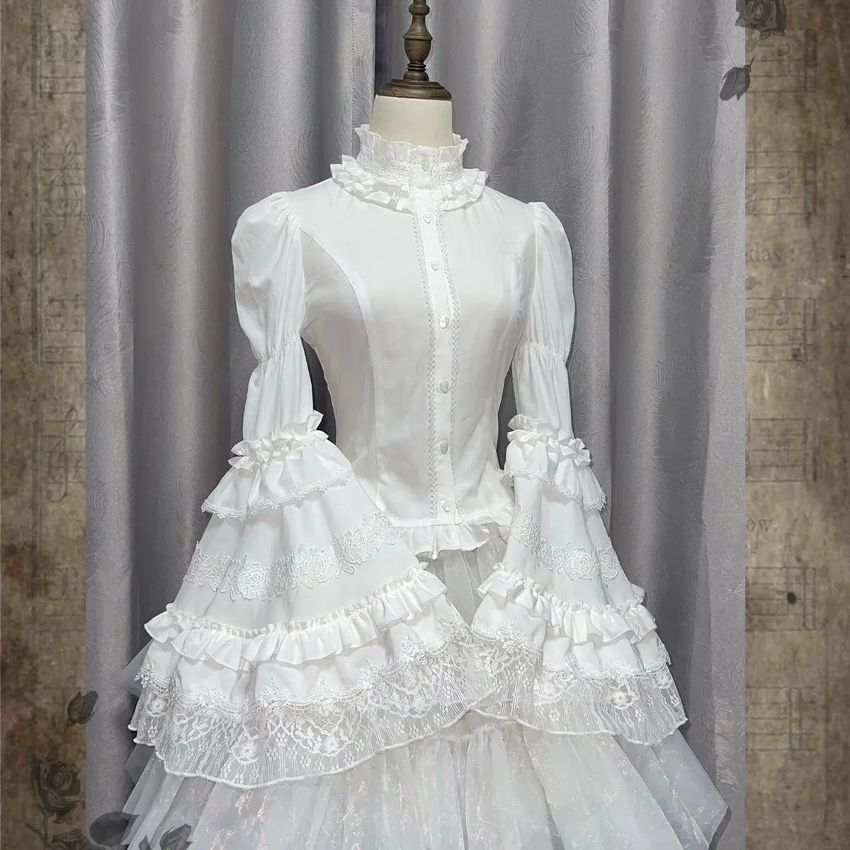 Y2k Lolita Cute Blouse Japanese Style Bow Lace Long Sleeved Shirt Female Sweet Kawaii Casual Subcultural Tops 2026
Y2k Lolita Cute Blouse Japanese Style Bow Lace Long Sleeved Shirt Female Sweet Kawaii Casual Subcultural Tops 2026