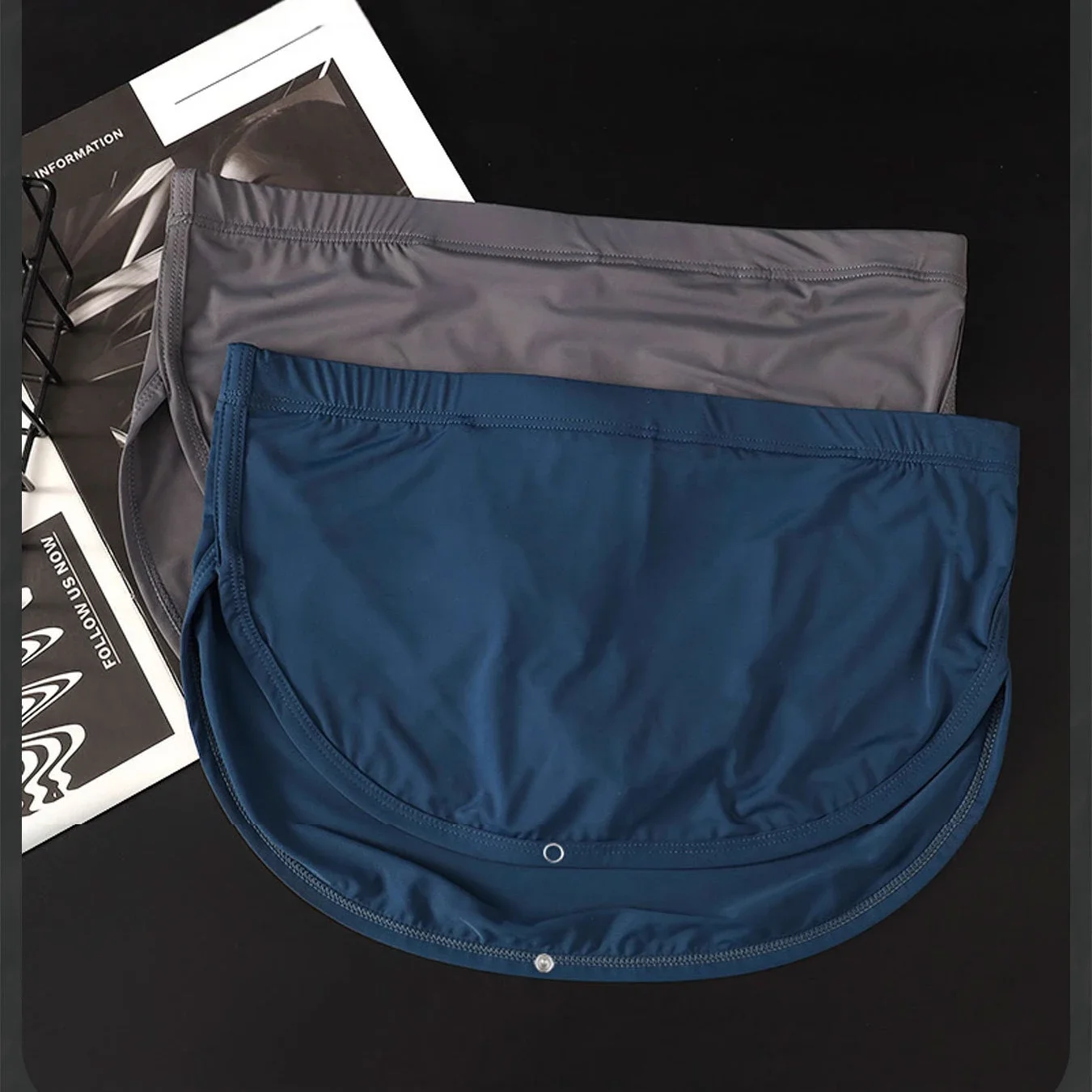 Men's Aro Pants Ice Silk Soft Loose Cool Feel Homewear Boxer Shorts Underwear Trunks Button Open Underpants Homewear
Men's Aro Pants Ice Silk Soft Loose Cool Feel Homewear Boxer Shorts Underwear Trunks Button Open Underpants Homewear