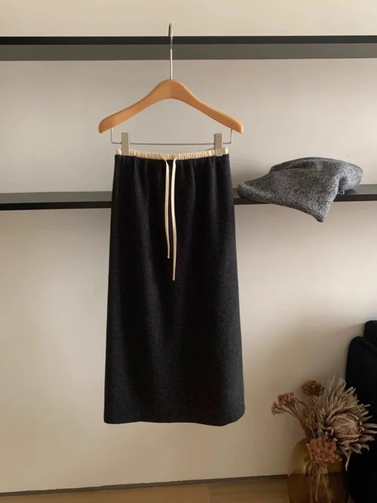 Korean High-End Color Block A-Line Skirt Women's New Style Autumn Winter Versatile Elegance Miu Series Hip Cover Long Skirt
Korean High-End Color Block A-Line Skirt Women's New Style Autumn Winter Versatile Elegance Miu Series Hip Cover Long Skirt