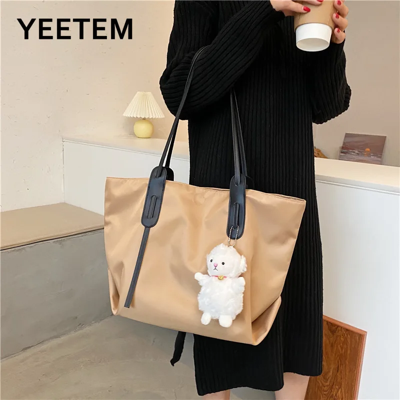 Totes Large Capacity Bag Solid Color Tote handbags for Casual Design Shopping Bags for Women
Totes Large Capacity Bag Solid Color Tote handbags for Casual Design Shopping Bags for Women