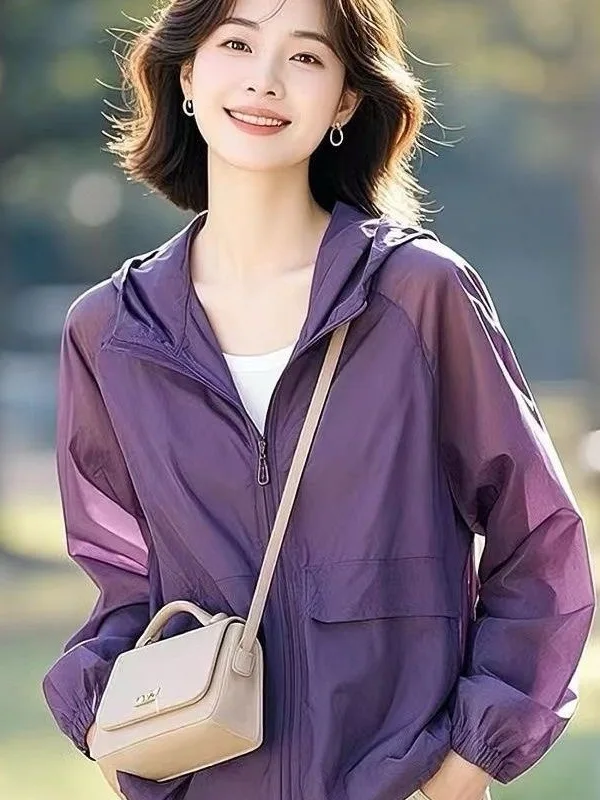 Summer 2026 Women's Casual Lightweight Purple Sun Protection Shirt Trendy Non-Repeating Style Loose Fit Commute Wind Shirt
Summer 2026 Women's Casual Lightweight Purple Sun Protection Shirt Trendy Non-Repeating Style Loose Fit Commute Wind Shirt