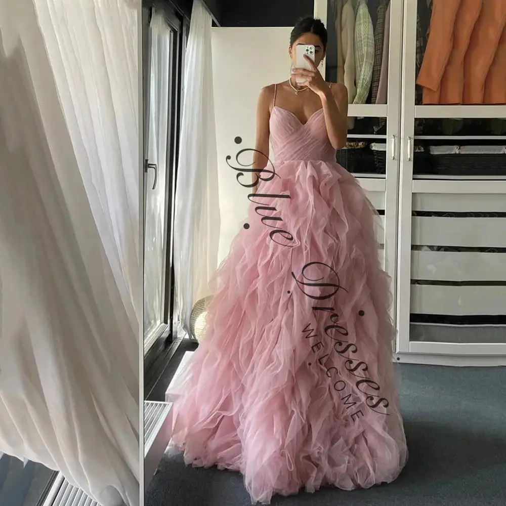 Элегантное платье для выпускного вечера по индивидуальному заказу для женщин, простое вечернее платье с вырезом в форме сердца, трапециевидной формы и открытой спиной, вечерние платья на тонких бретельках, тюль для вечеринки
Элегантное платье для выпускного вечера по индивидуальному заказу для женщин, простое вечернее платье с вырезом в форме сердца, трапециевидной формы и открытой спиной, вечерние платья на тонких бретельках, тюль для вечеринки