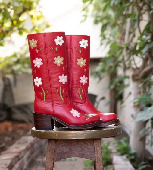 Design Floral Cute Cowboy Mid-calf Boots Lady Round Toe Leather Chunky High Heel Boots 2023 Fashion Women Print Shoes
Design Floral Cute Cowboy Mid-calf Boots Lady Round Toe Leather Chunky High Heel Boots 2023 Fashion Women Print Shoes