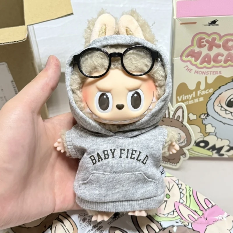 Baby Field 17 см Labubu модная модная одежда повседневная толстовка с логотипом милый комплект Labubu куклы аксессуары для одежды
Baby Field 17 см Labubu модная модная одежда повседневная толстовка с логотипом милый комплект Labubu куклы аксессуары для одежды