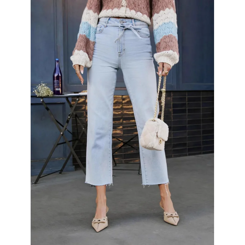 2026 High Waist Strap Washed Straight Leg Jeans for Women Fashion Casual Style
2026 High Waist Strap Washed Straight Leg Jeans for Women Fashion Casual Style