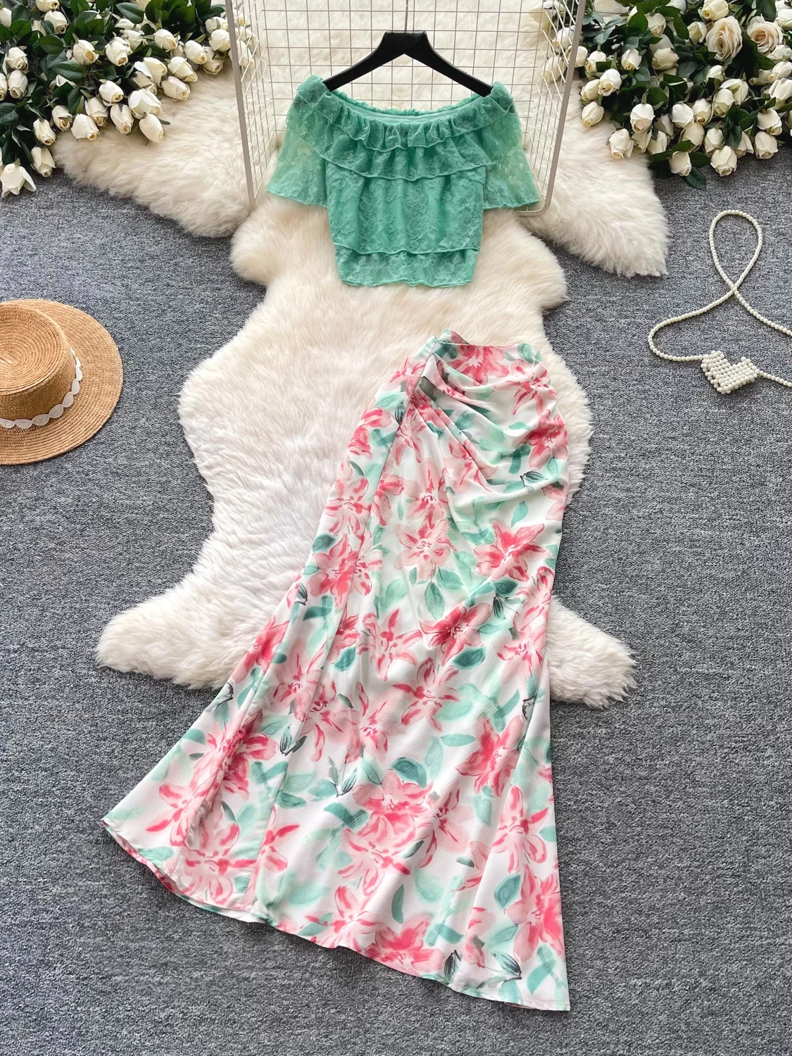 Summer Slim Fit Lace Print Two Piece Set Women's Fashion Ensemble High Waist Flounce Skirt Short Sleeve Top Casual Workwear
Summer Slim Fit Lace Print Two Piece Set Women's Fashion Ensemble High Waist Flounce Skirt Short Sleeve Top Casual Workwear