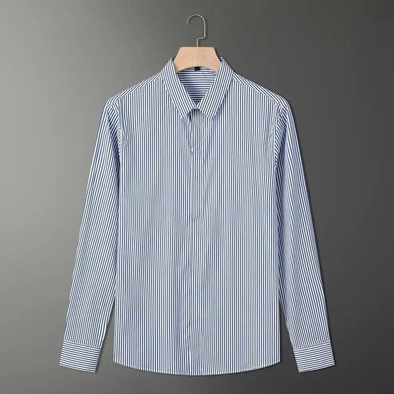 Men's Casual Striped Long Sleeve Shirt Spring Autumn Style Fashionable Polyester Fiber Loose Fit Urban Fashion Youthwear
Men's Casual Striped Long Sleeve Shirt Spring Autumn Style Fashionable Polyester Fiber Loose Fit Urban Fashion Youthwear