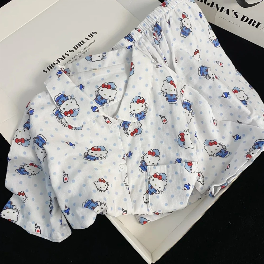 Комплект женской пижамы Hello Kitty из 2 предметов: красивый принт в горошек, короткий рукав, на пуговицах, мягкий, удобный, повседневная одежда, домашняя одежда для студентов
Комплект женской пижамы Hello Kitty из 2 предметов: красивый принт в горошек, короткий рукав, на пуговицах, мягкий, удобный, повседневная одежда, домашняя одежда для студентов