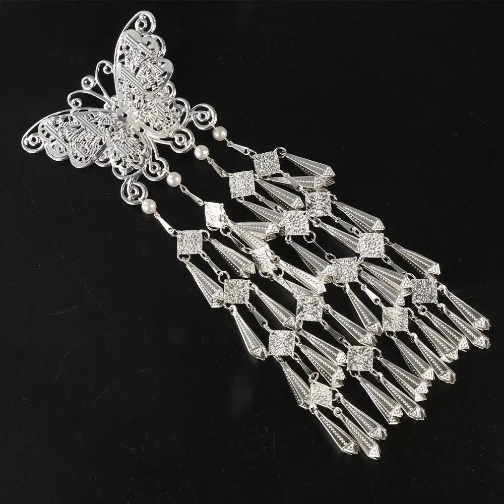 crescent moon Crescent Shape Tassel Hairpin Metal Silver Ethnic Style Headwear Hollow Hair Sticks for Buns Hanfu Hair Clip
crescent moon Crescent Shape Tassel Hairpin Metal Silver Ethnic Style Headwear Hollow Hair Sticks for Buns Hanfu Hair Clip