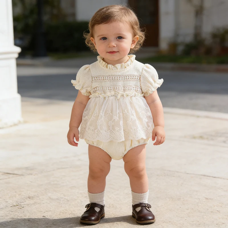 Новинка 2023 года, летний комбинезон для маленьких девочек с короткими рукавами, хлопковые сетчатые боди для младенцев, детская одежда для детей 0-24 месяцев
Новинка 2023 года, летний комбинезон для маленьких девочек с короткими рукавами, хлопковые сетчатые боди для младенцев, детская одежда для детей 0-24 месяцев