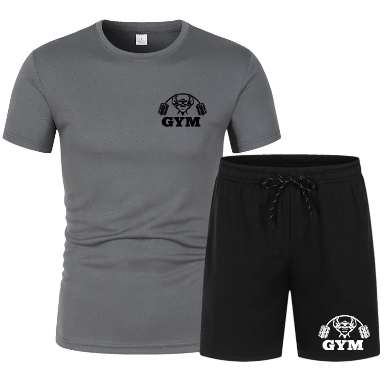 2025 men's summer T-shirt shorts suit, men's breathable sportswear suit, casual fashion short-sleeved T-shirt suit.
2025 men's summer T-shirt shorts suit, men's breathable sportswear suit, casual fashion short-sleeved T-shirt suit.
