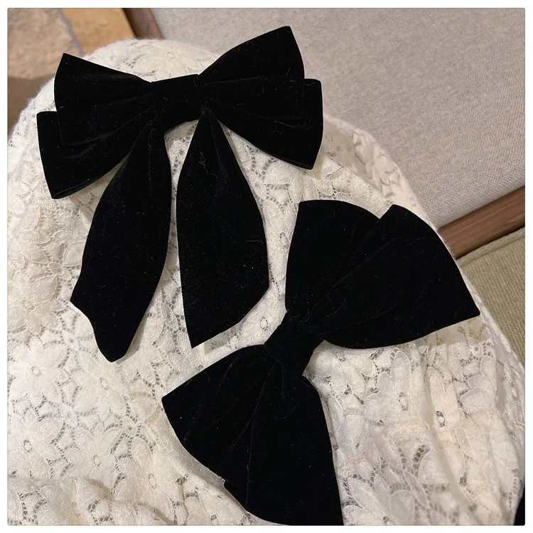 Velvet Bow Hair Clip Korean Vintage Simple Top Ponytail Clip for Women Fall Winter Daily Elegant Black
Velvet Bow Hair Clip Korean Vintage Simple Top Ponytail Clip for Women Fall Winter Daily Elegant Black