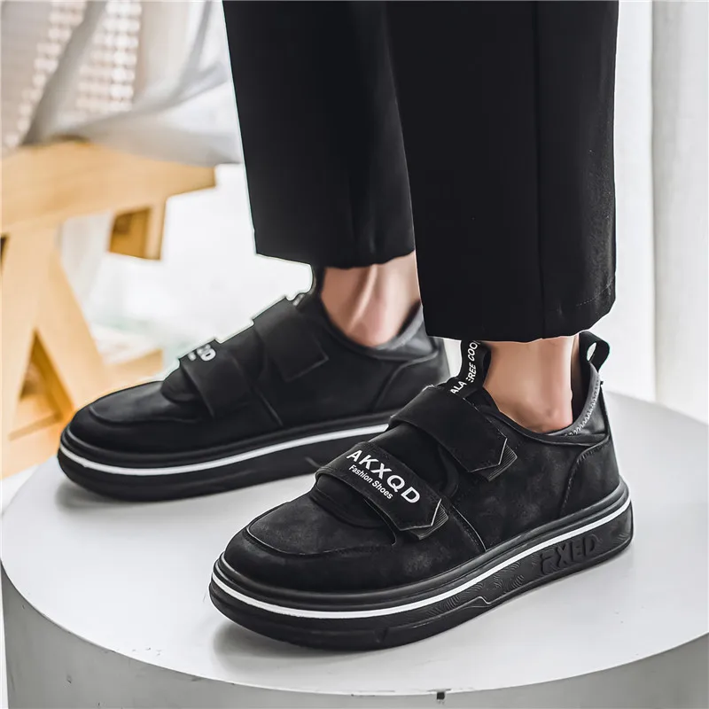 Autumn Men's Sneakers Fashion Korean Version Breathable Lightweight Anti Slip Wear Vulcanized Shoes Outdoor Travel Casual Shoes
Autumn Men's Sneakers Fashion Korean Version Breathable Lightweight Anti Slip Wear Vulcanized Shoes Outdoor Travel Casual Shoes