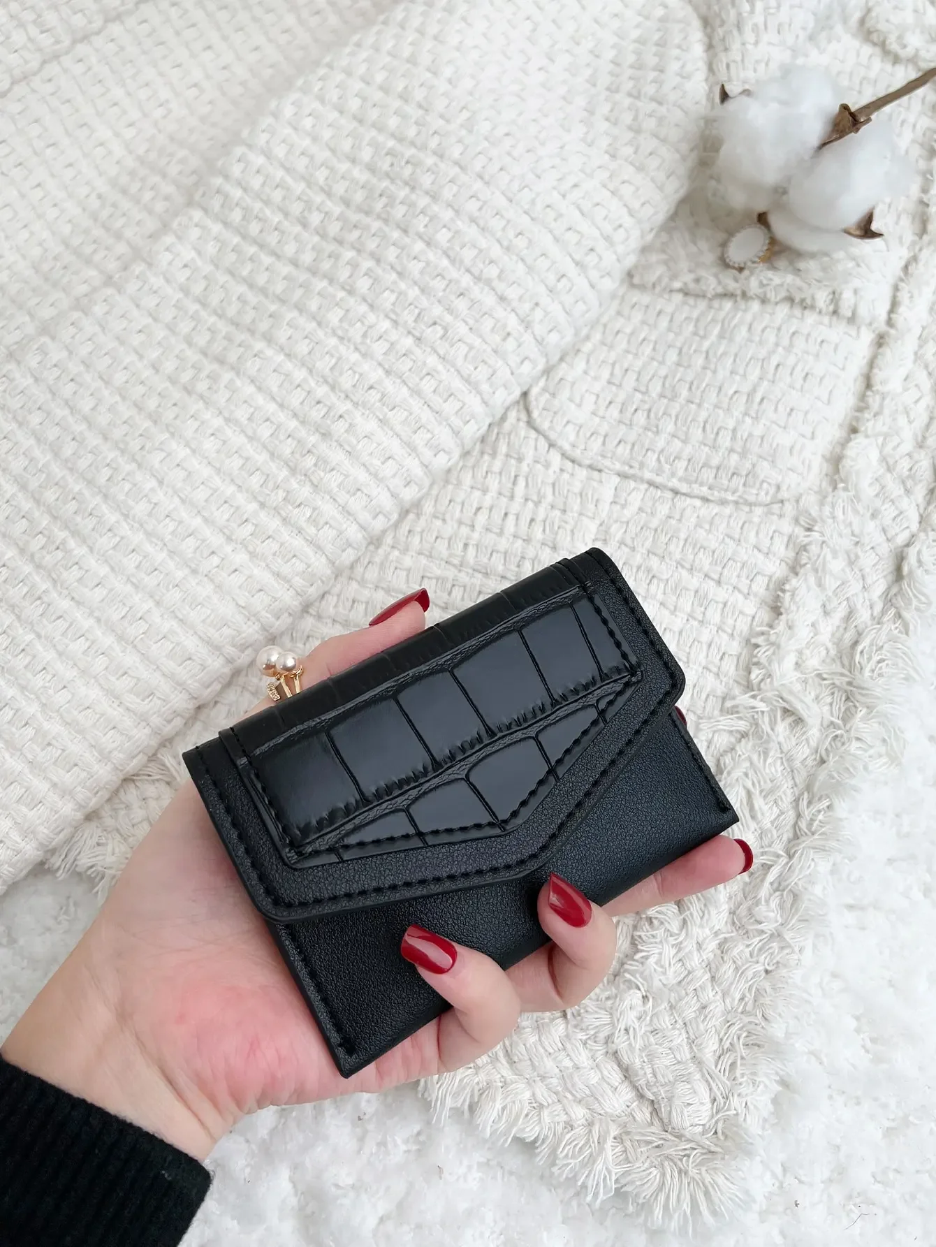 Women's Casual Heart Pattern Fashion Wristlet Coin Purse
Women's Casual Heart Pattern Fashion Wristlet Coin Purse