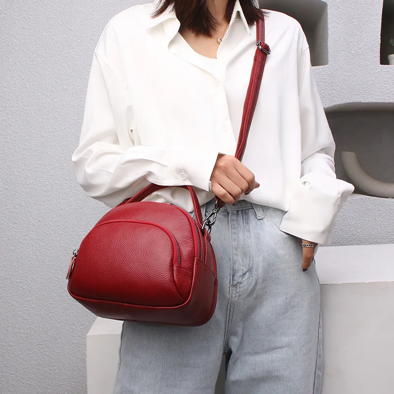 Fashion High Quality Genuine Leather Woman Messenger Bags Luxury Cowhide Handbags Women's Bags Designer Women Shoulder Tote bags
Fashion High Quality Genuine Leather Woman Messenger Bags Luxury Cowhide Handbags Women's Bags Designer Women Shoulder Tote bags