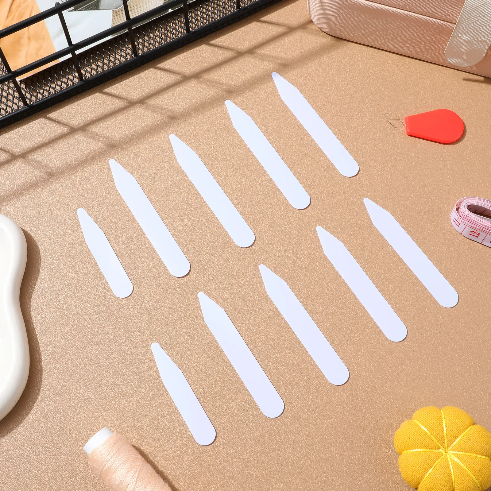 200 шт. нейлоновых пластиковых вставок для воротника, белые, 3 размера, для мужских рубашек, укрепители воротника, аксессуары для мужчин
200 шт. нейлоновых пластиковых вставок для воротника, белые, 3 размера, для мужских рубашек, укрепители воротника, аксессуары для мужчин