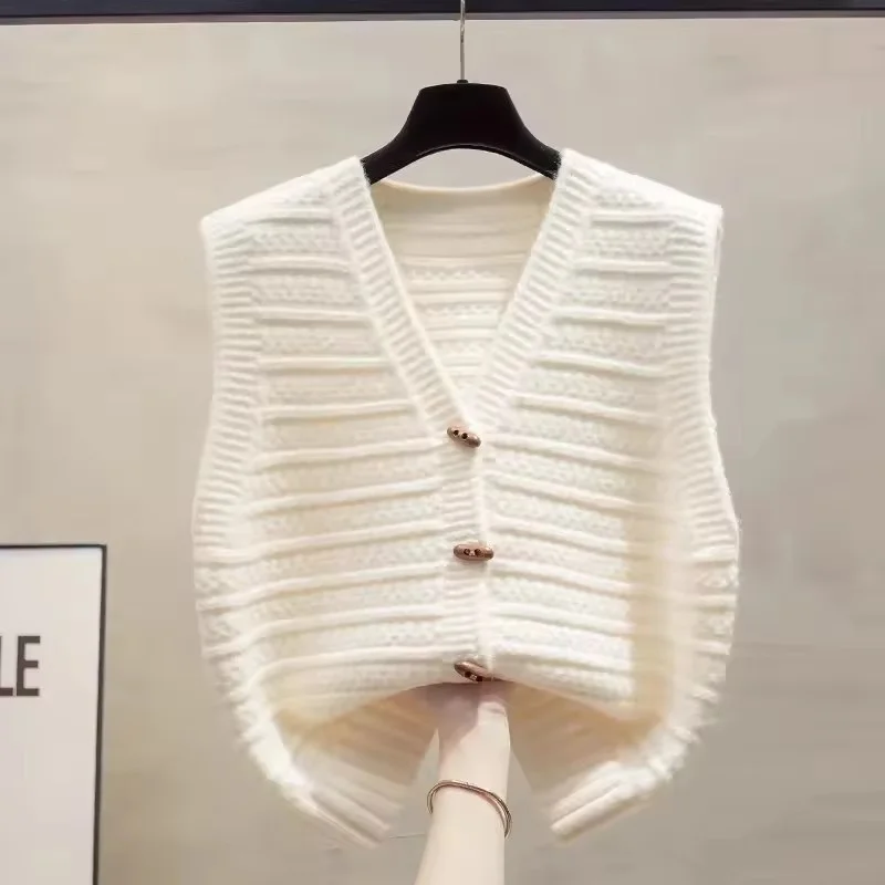 2025 Spring Autumn Ladies Knitted Sweater Vest Jacket Retro Style Women's Vest Coat Sleeveless Elegant Female Sweater Waistcoat
2025 Spring Autumn Ladies Knitted Sweater Vest Jacket Retro Style Women's Vest Coat Sleeveless Elegant Female Sweater Waistcoat