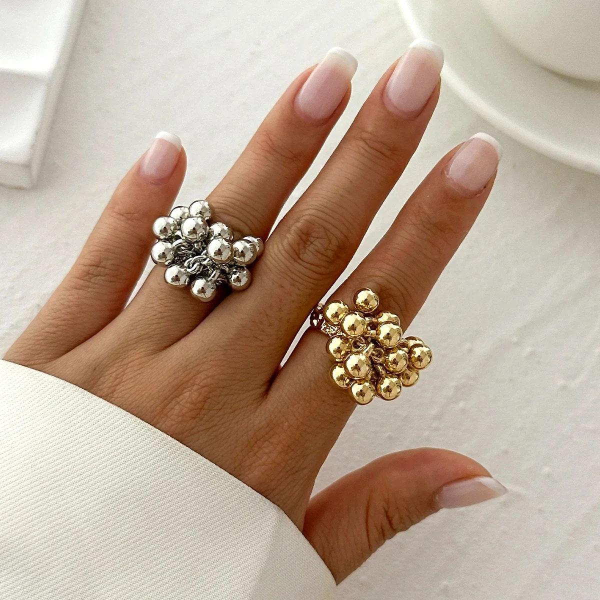 IngeSight.Z Creative Design CCB Small Ball Ring for Women Men Trending Irregular Metal Open Finger Ring Couple Punk Jewelry
IngeSight.Z Creative Design CCB Small Ball Ring for Women Men Trending Irregular Metal Open Finger Ring Couple Punk Jewelry