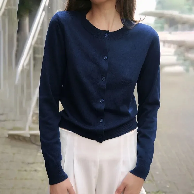 Tuularose New Knitted Cardigan Women's Fashion Solid Casual Thin Knitted Top Autumn Commuter Chic Female Knitted Sweater Outwear
Tuularose New Knitted Cardigan Women's Fashion Solid Casual Thin Knitted Top Autumn Commuter Chic Female Knitted Sweater Outwear