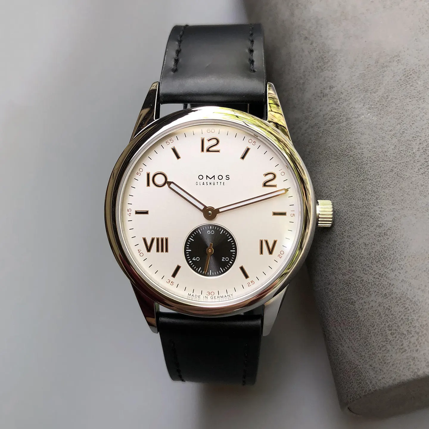 38.5mm Luxurious Men's Automatic Watch For Seagull ST1701 Movement Automatic Mechanical Watch Luminous Waterproof Leather Strap
38.5mm Luxurious Men's Automatic Watch For Seagull ST1701 Movement Automatic Mechanical Watch Luminous Waterproof Leather Strap