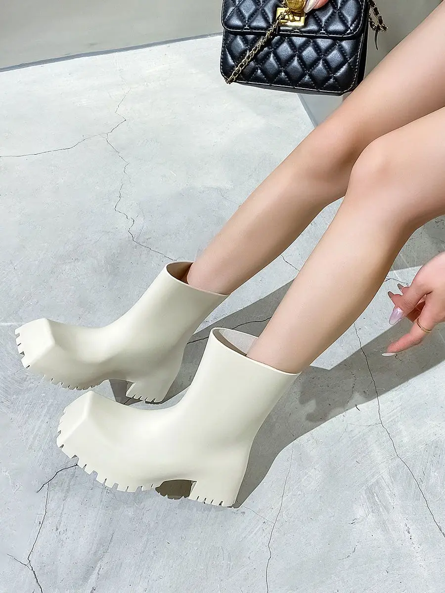 2026 New Women's Fashion Square Head Rain Boots High-quality Women's Mid-tube Waterproof and Anti-slip Rain Boots Women's Shoes
2026 New Women's Fashion Square Head Rain Boots High-quality Women's Mid-tube Waterproof and Anti-slip Rain Boots Women's Shoes