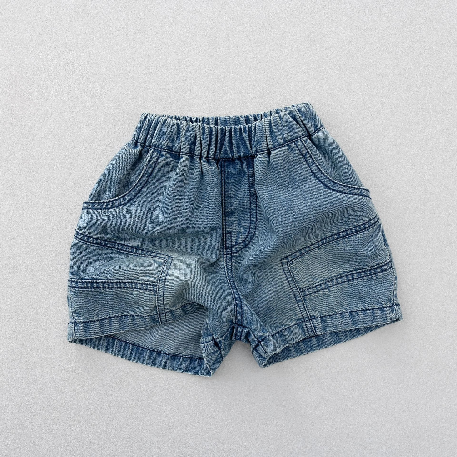 2026 Summer New Children Denim Shorts For Boys Girls Jeans Shorts Kids Loose Casual Short Pants Fashion Baby Clothes
2026 Summer New Children Denim Shorts For Boys Girls Jeans Shorts Kids Loose Casual Short Pants Fashion Baby Clothes