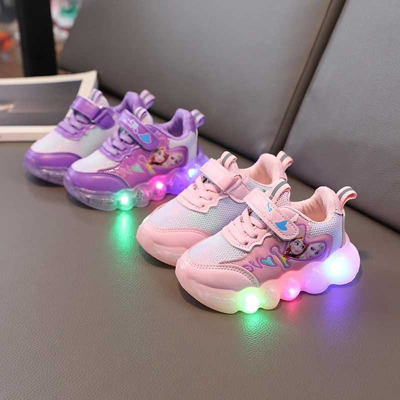 New Fashion Disney Cartoon Frozen Elsa Girls LED Light Shoes Kids Children Casual Spring Autumn Baby Sport Sneakers Flash Shoes
New Fashion Disney Cartoon Frozen Elsa Girls LED Light Shoes Kids Children Casual Spring Autumn Baby Sport Sneakers Flash Shoes