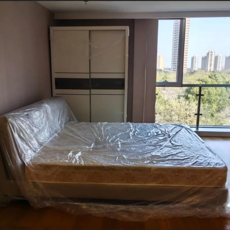 Disposable plastic PE dust cover, waterproof and stain-proof bed sheet cover, home large bed sealed and moisture-proof
Disposable plastic PE dust cover, waterproof and stain-proof bed sheet cover, home large bed sealed and moisture-proof