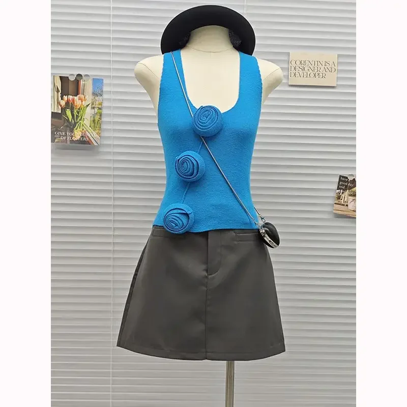Two-piece Set Niche High-end Chic Three-dimensional Flower Outer Wear Knitted Vest Women's Commuting A-line Skirt
Two-piece Set Niche High-end Chic Three-dimensional Flower Outer Wear Knitted Vest Women's Commuting A-line Skirt