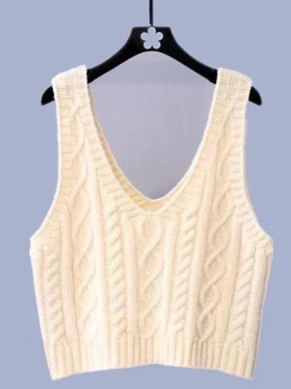 Women's Knitted Vest Strapless Double V-Neck Sleeveless Top Layering Trendy Korean Style Warmth Short Length Color
Women's Knitted Vest Strapless Double V-Neck Sleeveless Top Layering Trendy Korean Style Warmth Short Length Color
