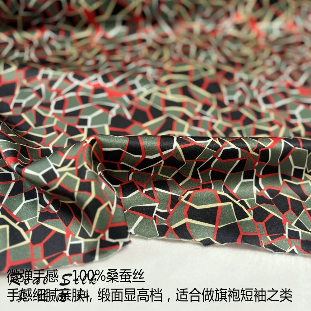 Geometric Solid Color Pattern 19 Momme Pure Silk Crepe Satin Fabric Stretch Satin Fabric Cheongsam Dress
Geometric Solid Color Pattern 19 Momme Pure Silk Crepe Satin Fabric Stretch Satin Fabric Cheongsam Dress