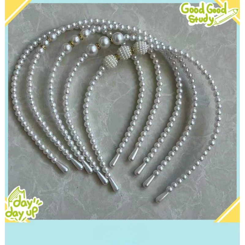 French Vintage Multi-layer Pearl Choker, Elegant White Beaded Collar, Luxury Style Short Necklace for Women
French Vintage Multi-layer Pearl Choker, Elegant White Beaded Collar, Luxury Style Short Necklace for Women