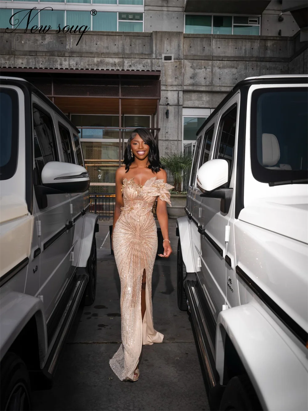 Elegant Champagne Off Shoulder Evening Dresses Customized Beading Prom Dress African Wedding Party Gowns Vestidos De Cóctel
Elegant Champagne Off Shoulder Evening Dresses Customized Beading Prom Dress African Wedding Party Gowns Vestidos De Cóctel