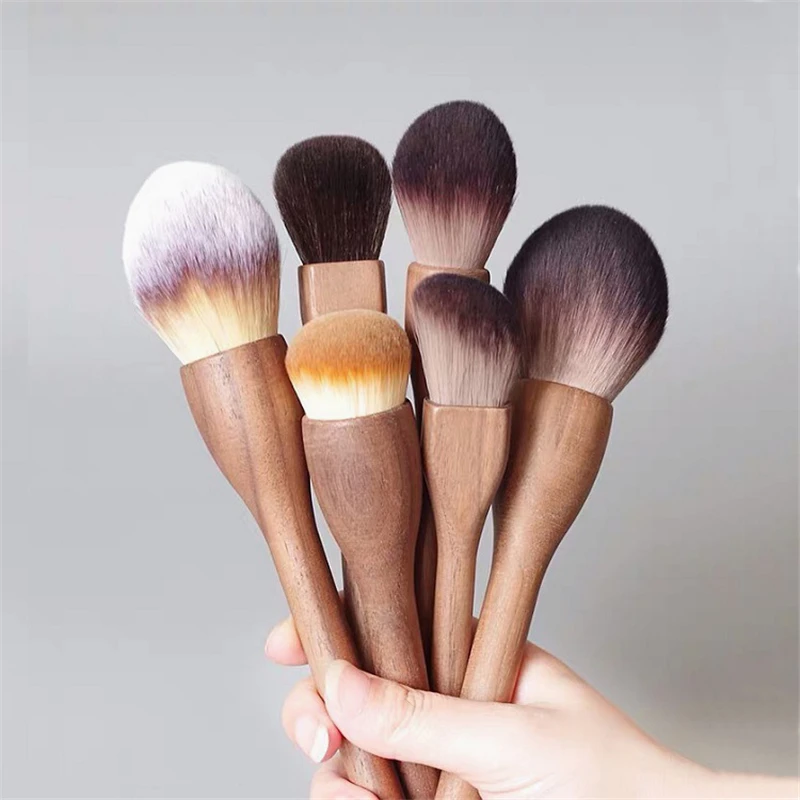 New European Vintage Wood Handle Makeup Brush High Quality Walnut Loose Powder Blush Foundation Contour Brush Super Soft
New European Vintage Wood Handle Makeup Brush High Quality Walnut Loose Powder Blush Foundation Contour Brush Super Soft