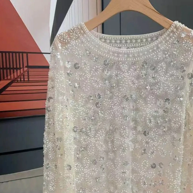 Gorgeous Light Luxury Sequined Lace Shirt Women Long-sleeved Round Neck Beads Round Neck Loose Versatile Bottoming Shirt Tops
Gorgeous Light Luxury Sequined Lace Shirt Women Long-sleeved Round Neck Beads Round Neck Loose Versatile Bottoming Shirt Tops