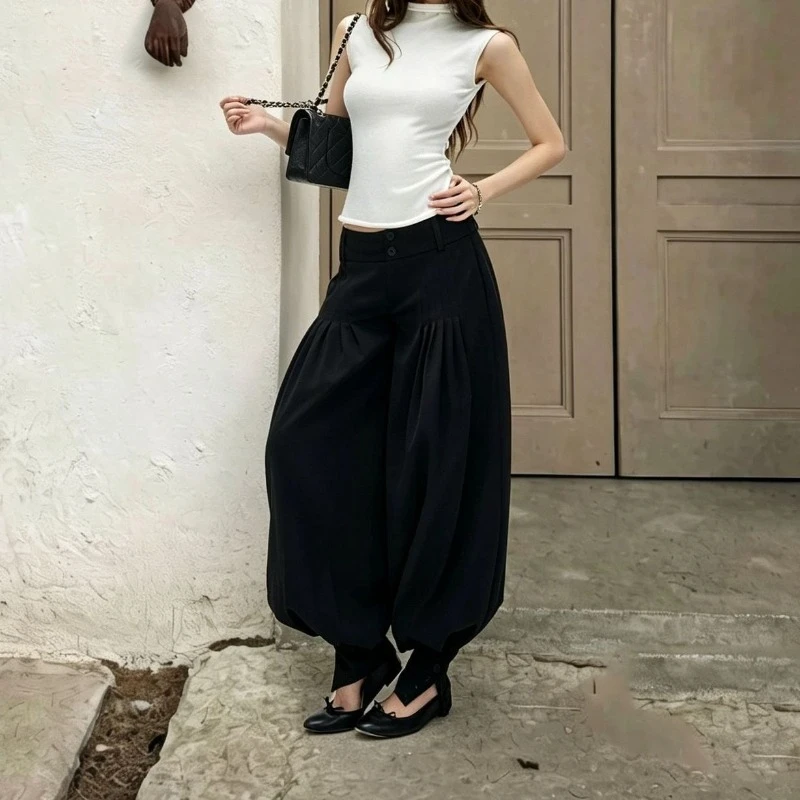 Lightweight and Loose Casual Leg Tied Pants for Women, Loose and Slimming, Versatile Lantern Pants
Lightweight and Loose Casual Leg Tied Pants for Women, Loose and Slimming, Versatile Lantern Pants