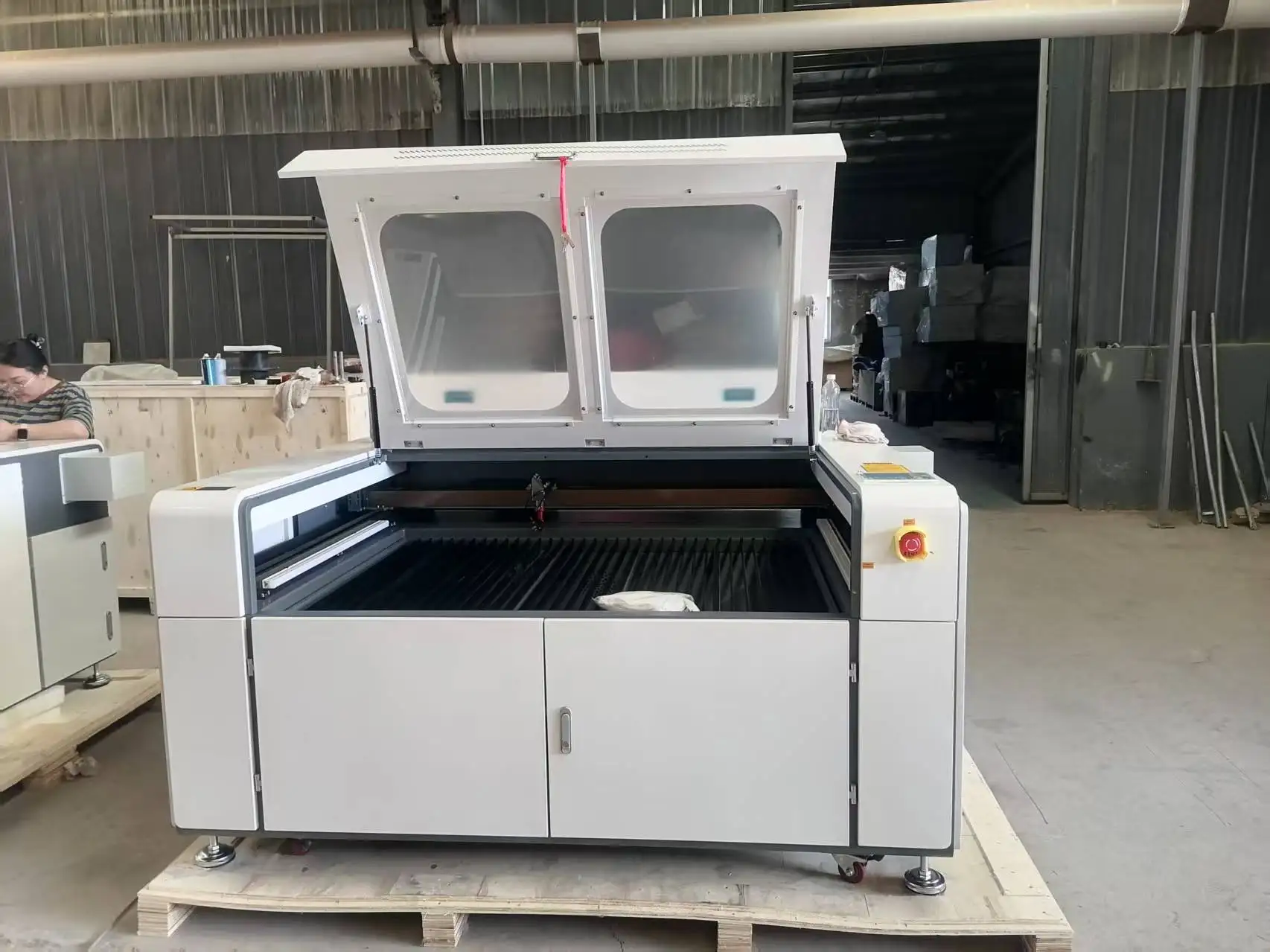 Module Transmission 1390 1410 CO2 Laser Engraving Cutting Machine 100w-500w Laser Cutter For Advertising Industry
Module Transmission 1390 1410 CO2 Laser Engraving Cutting Machine 100w-500w Laser Cutter For Advertising Industry