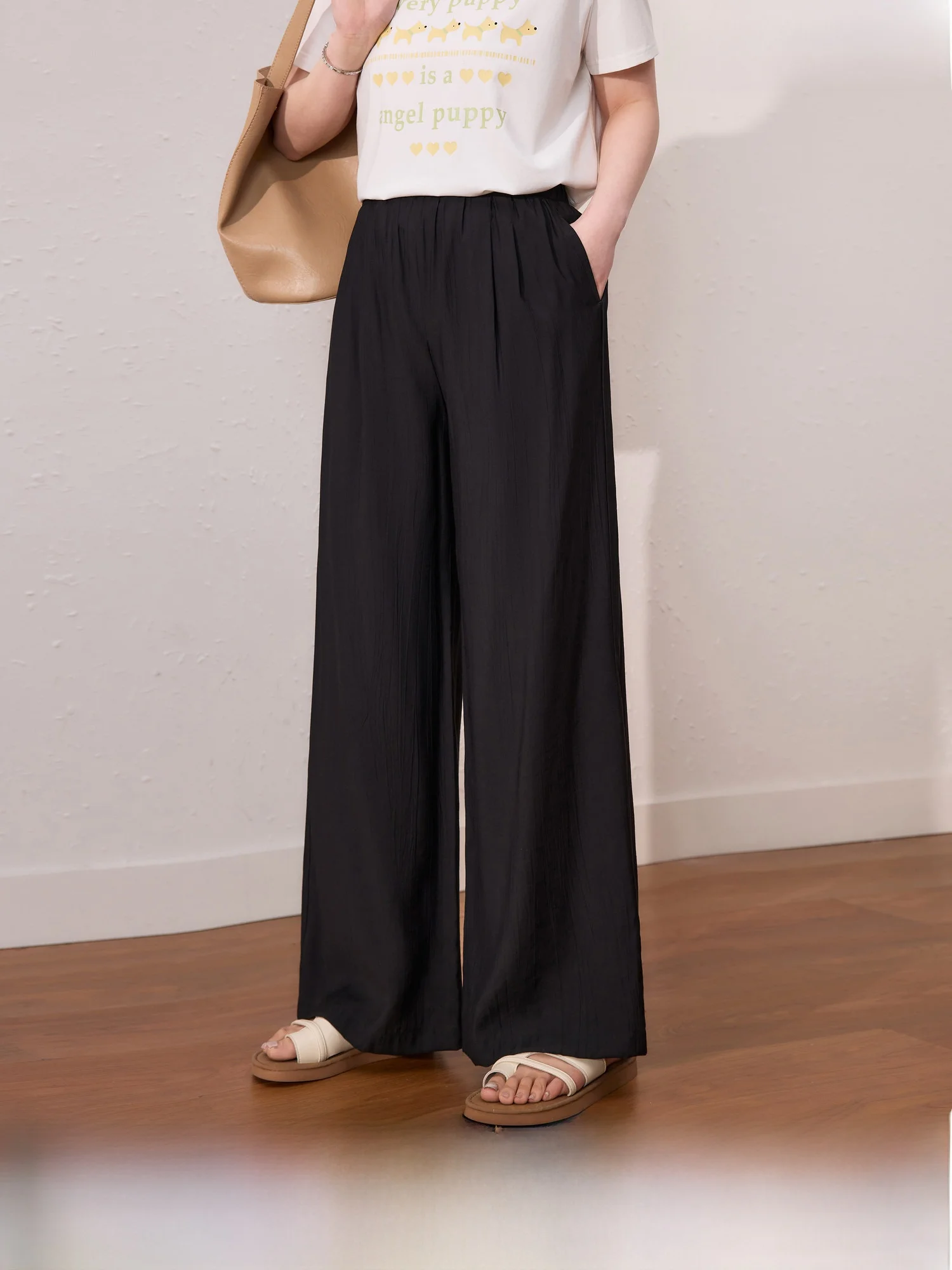 Женские брюки больших размеров прямого кроя с плиссированной текстурой, свободные, широкие, повседневные, для работы, модные, летние, новинка
Женские брюки больших размеров прямого кроя с плиссированной текстурой, свободные, широкие, повседневные, для работы, модные, летние, новинка