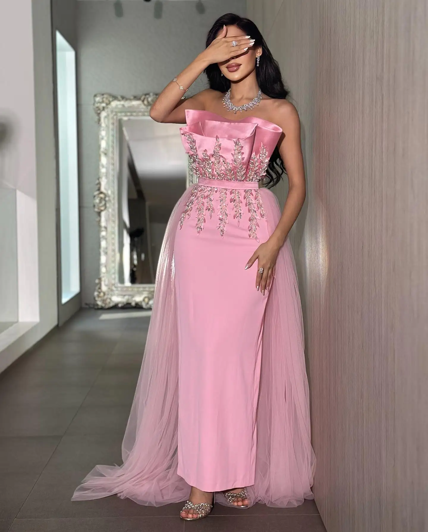 Customized Mermaid Evening Dresses Strapless Sleeveless Beaded Crystals Prom Dresses Ankle Length Formal Party Dresses
Customized Mermaid Evening Dresses Strapless Sleeveless Beaded Crystals Prom Dresses Ankle Length Formal Party Dresses