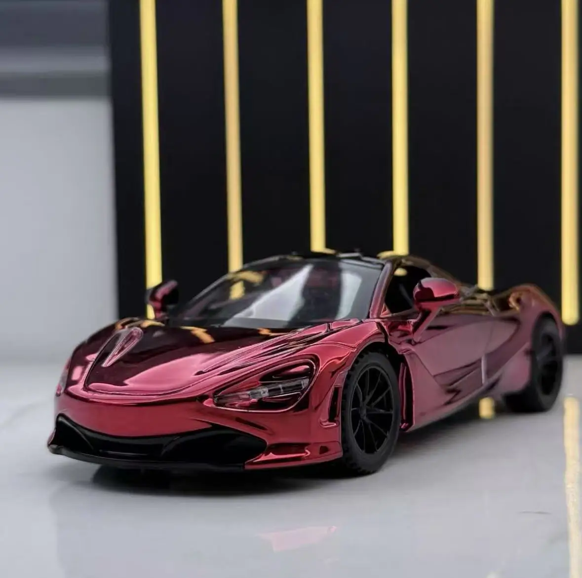 1/32 McLaren 720S модель автомобиля из сплава, имитация модели автомобиля, гоночная игрушка для мальчиков, коллекция автомобилей, орнамент, подарок 
1/32 McLaren 720S модель автомобиля из сплава, имитация модели автомобиля, гоночная игрушка для мальчиков, коллекция автомобилей, орнамент, подарок