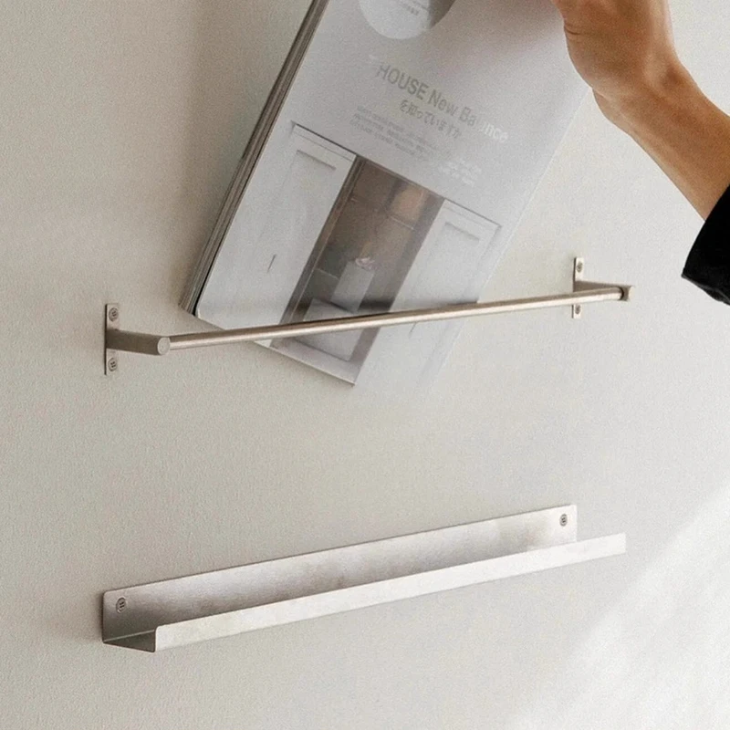 Современная минималистичная стойка для журналов, настенная полка из нержавеющей стали, плавающая книжная полка, органайзер, витрина для декора гостиной
Современная минималистичная стойка для журналов, настенная полка из нержавеющей стали, плавающая книжная полка, органайзер, витрина для декора гостиной