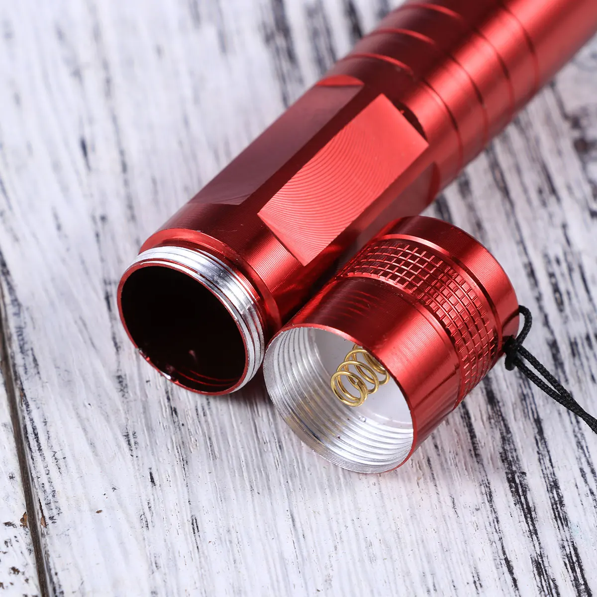 Small Flashlight Climbing Flat Signal Mini Flashlights Red Caution Rechargeable
Small Flashlight Climbing Flat Signal Mini Flashlights Red Caution Rechargeable