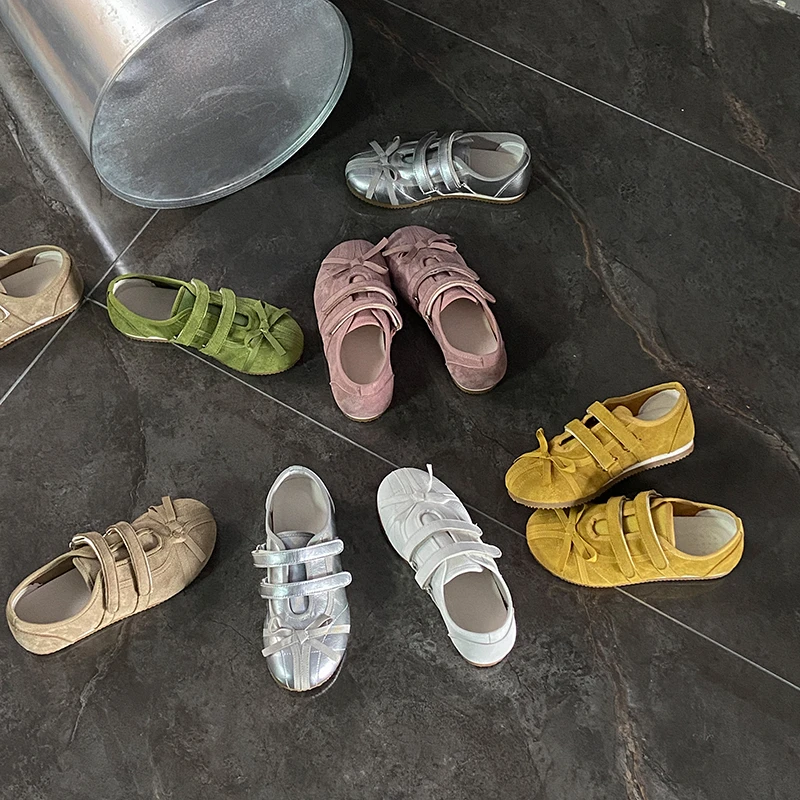Korean-style flat sports casual shoes, single Mary Jane shoes, fashionable bow round-toe women’s shoes
Korean-style flat sports casual shoes, single Mary Jane shoes, fashionable bow round-toe women’s shoes
