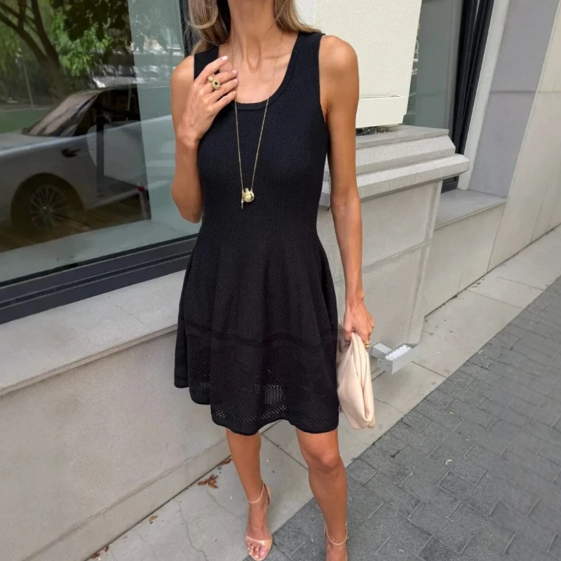 Tsiisd Knit Female Sleeveless Mini Dress Hollow Out Office Commute A Line Skirt Casual Streetwear Party Dresses Women's Clothing
Tsiisd Knit Female Sleeveless Mini Dress Hollow Out Office Commute A Line Skirt Casual Streetwear Party Dresses Women's Clothing