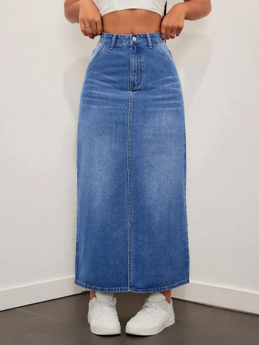 Washed High Waist Maxi Denim Skirt with Front Seam and Raw Hem
Washed High Waist Maxi Denim Skirt with Front Seam and Raw Hem