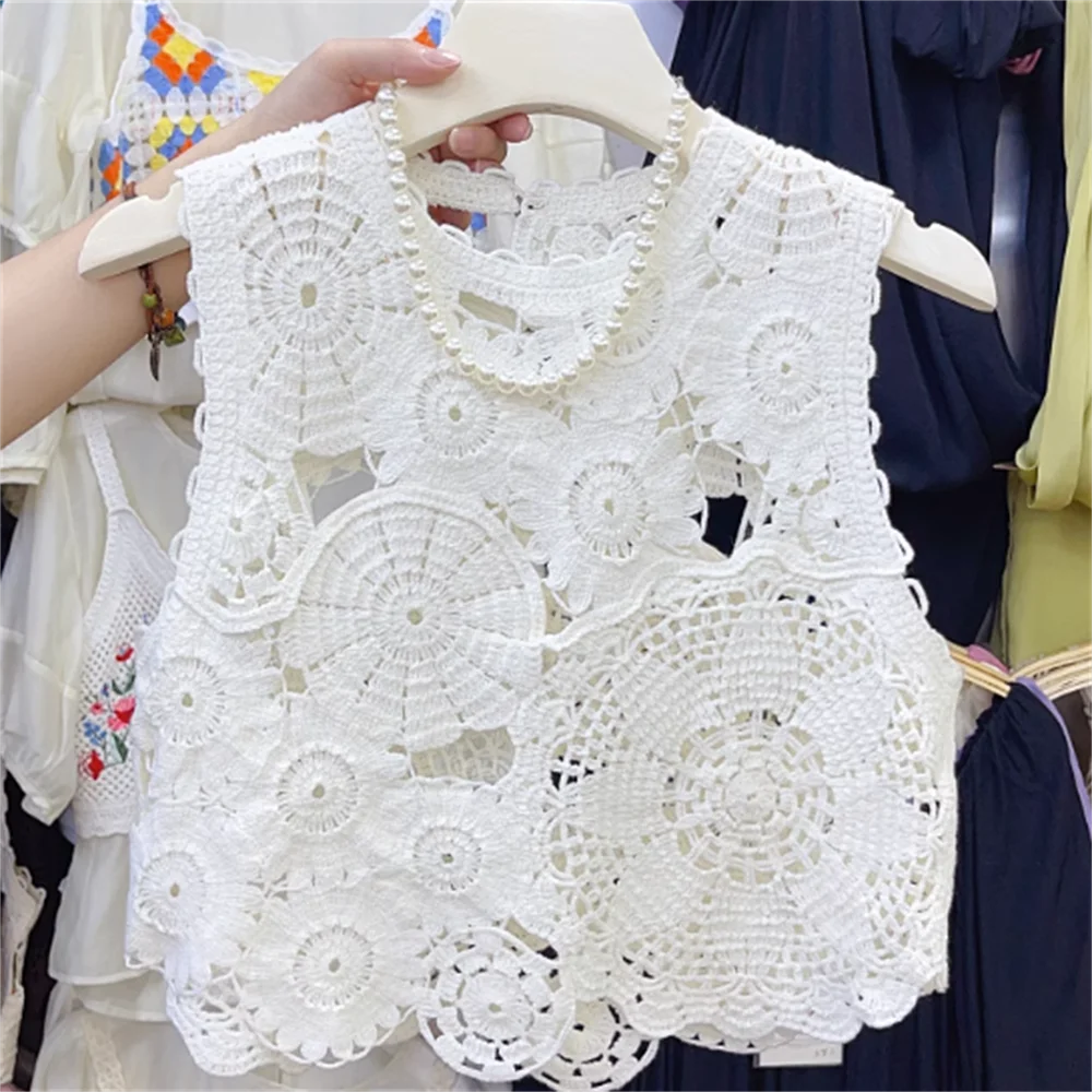 holiday waves round collar sleeveless vest new slim short hollowed-out lace blouse
holiday waves round collar sleeveless vest new slim short hollowed-out lace blouse
