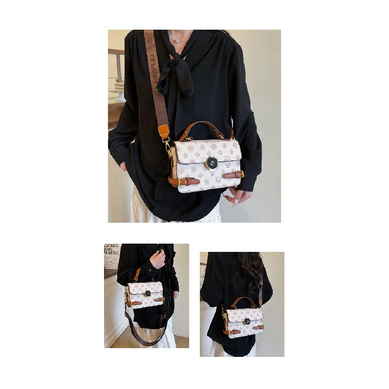 Premium Leather Crossbody Bag For Women: Famous Designer Elegant Shoulder Bag In Classic Luxury Style
Premium Leather Crossbody Bag For Women: Famous Designer Elegant Shoulder Bag In Classic Luxury Style