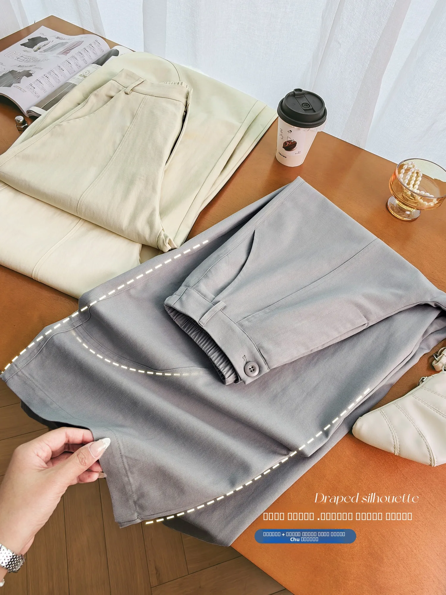 Повседневные широкие брюки из смесового хлопка с эластичной резинкой на талии, свободного кроя, женские, модные, универсальные, удобные, для весеннего сезона
Повседневные широкие брюки из смесового хлопка с эластичной резинкой на талии, свободного кроя, женские, модные, универсальные, удобные, для весеннего сезона