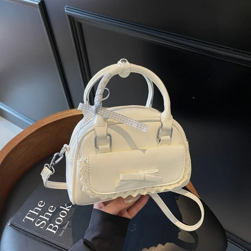 High-End Women's Simple Vintage Leather Crossbody Bag Paris Fashionable Elegant Ladies Casual Messenger Bag
High-End Women's Simple Vintage Leather Crossbody Bag Paris Fashionable Elegant Ladies Casual Messenger Bag