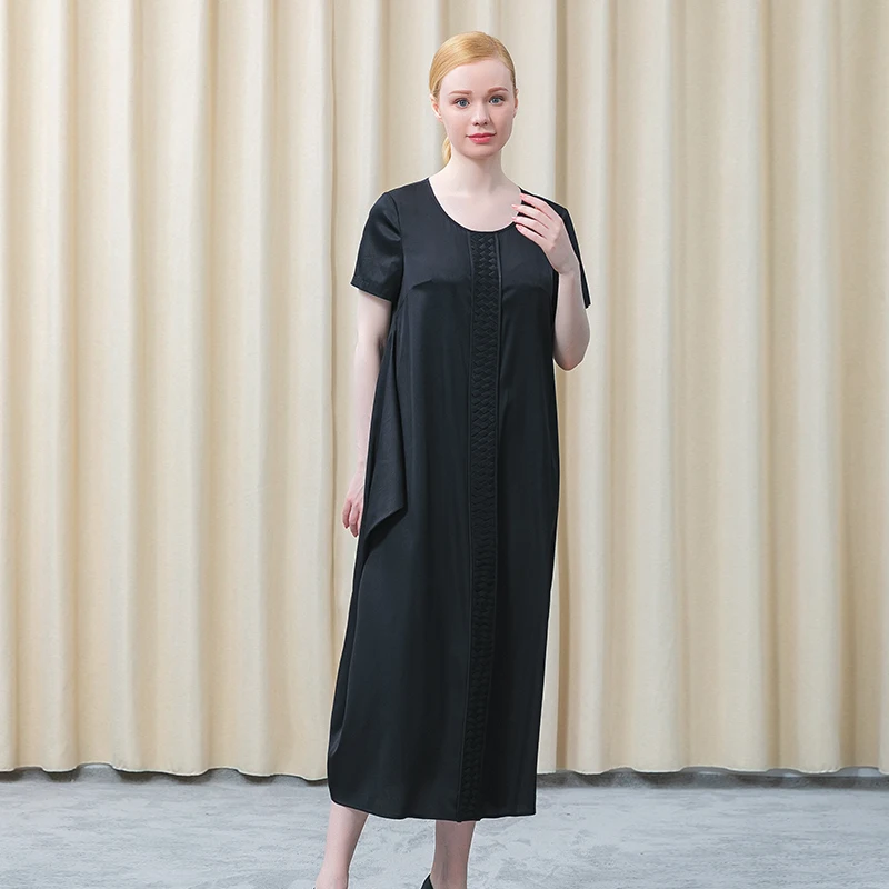 Silk Elastic Twill Black Round Neck Short Sleeve Three-dimensional Woven Decoration Asymmetric Loose Refreshing Dress AE909
Silk Elastic Twill Black Round Neck Short Sleeve Three-dimensional Woven Decoration Asymmetric Loose Refreshing Dress AE909